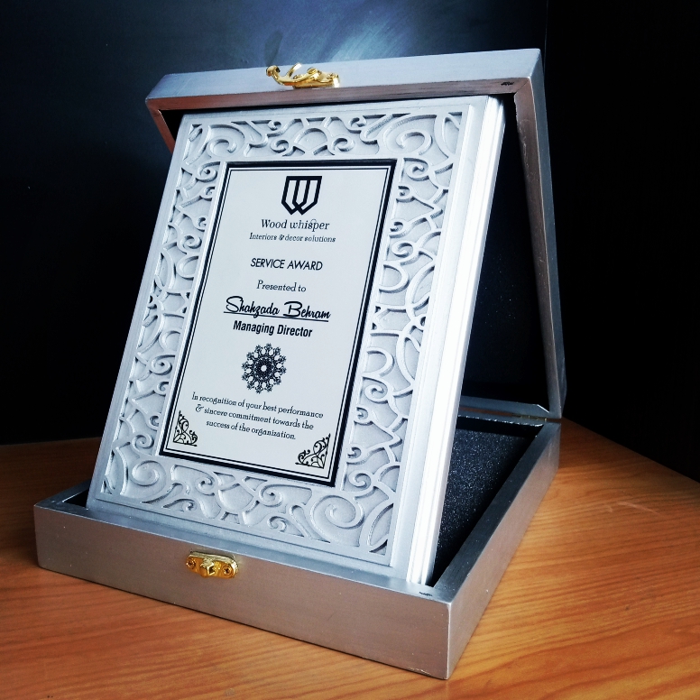 Classic Plaque & Box | Karachi, Lahore, Islamabad, Peshawar, Quetta, Pakistan - Image 2